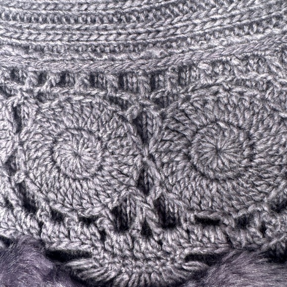 NWT Sioni Crochet Fur Trim Sweater Shrug Small/medium - Picture 5 of 12